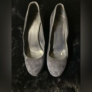 Yves Saint Laurent Navy Suede Heels